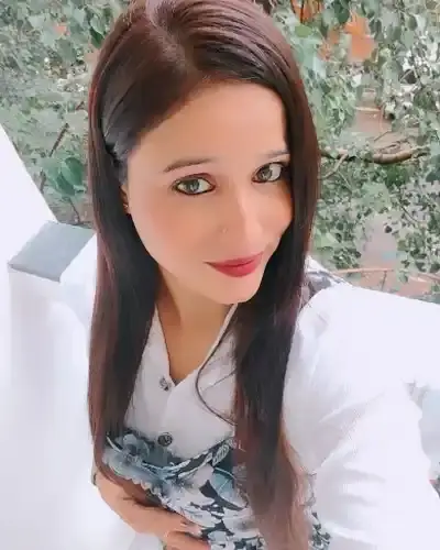 Call Girls in Manish Nagar